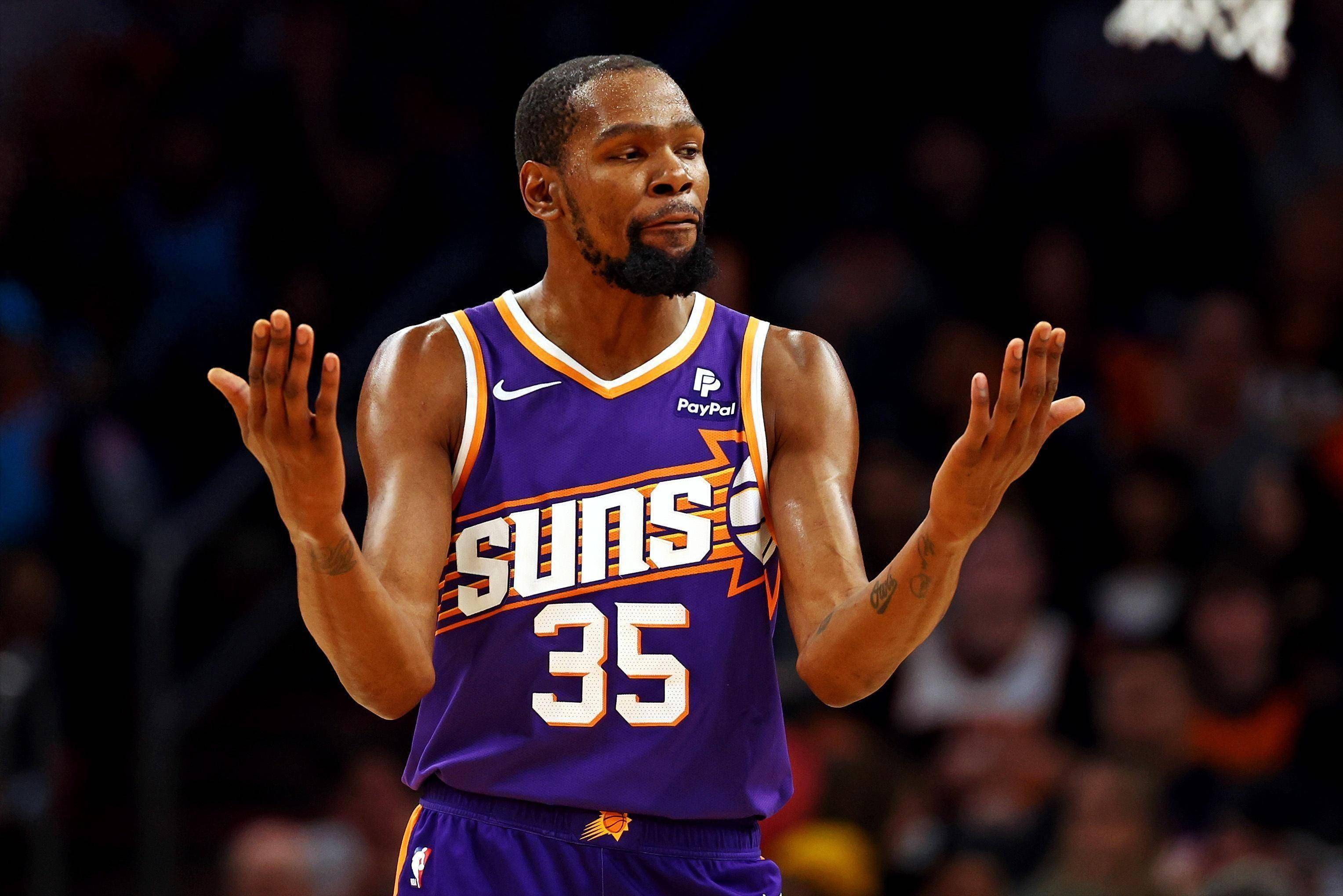 NBA名宿沃尔转型为解说开启新篇章，成为Prime Video球评员