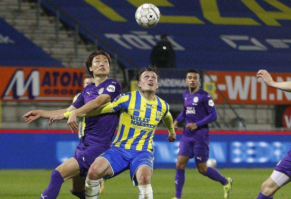 在与劲敌的 在与劲敌的